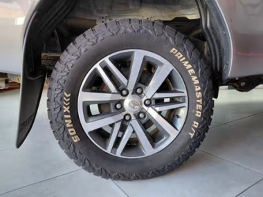 17764Toyota Hilux013-th.jpg
